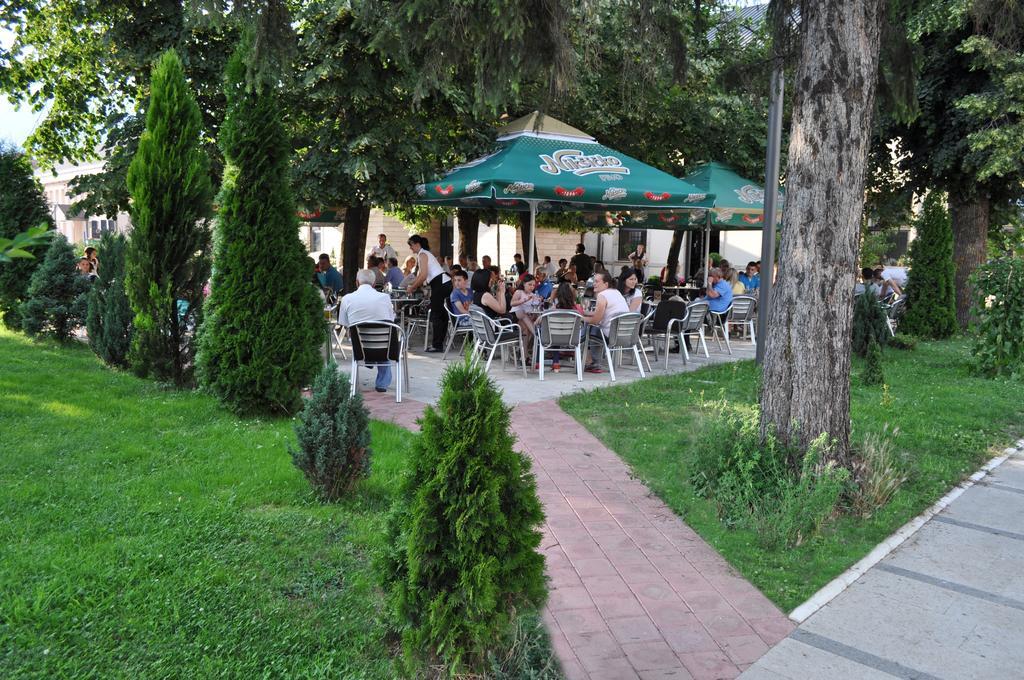 Hotel Komovi Andrijevica Luaran gambar
