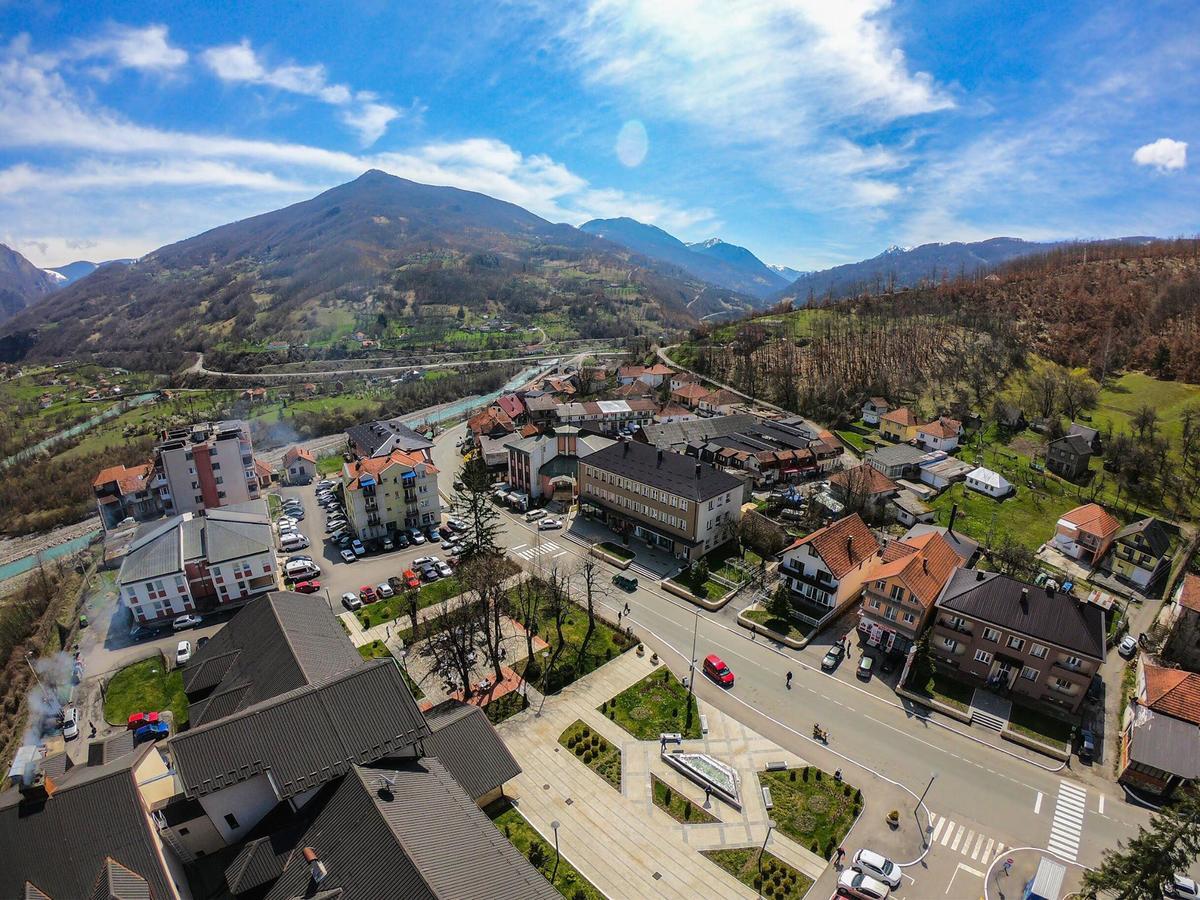 Hotel Komovi Andrijevica Luaran gambar
